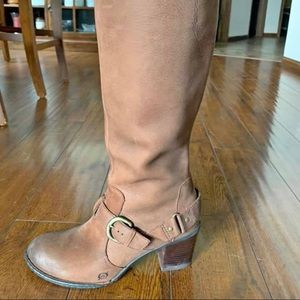 Born Natasha boots sz 9 NEW
